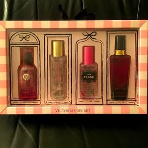 New in box VS set of 4